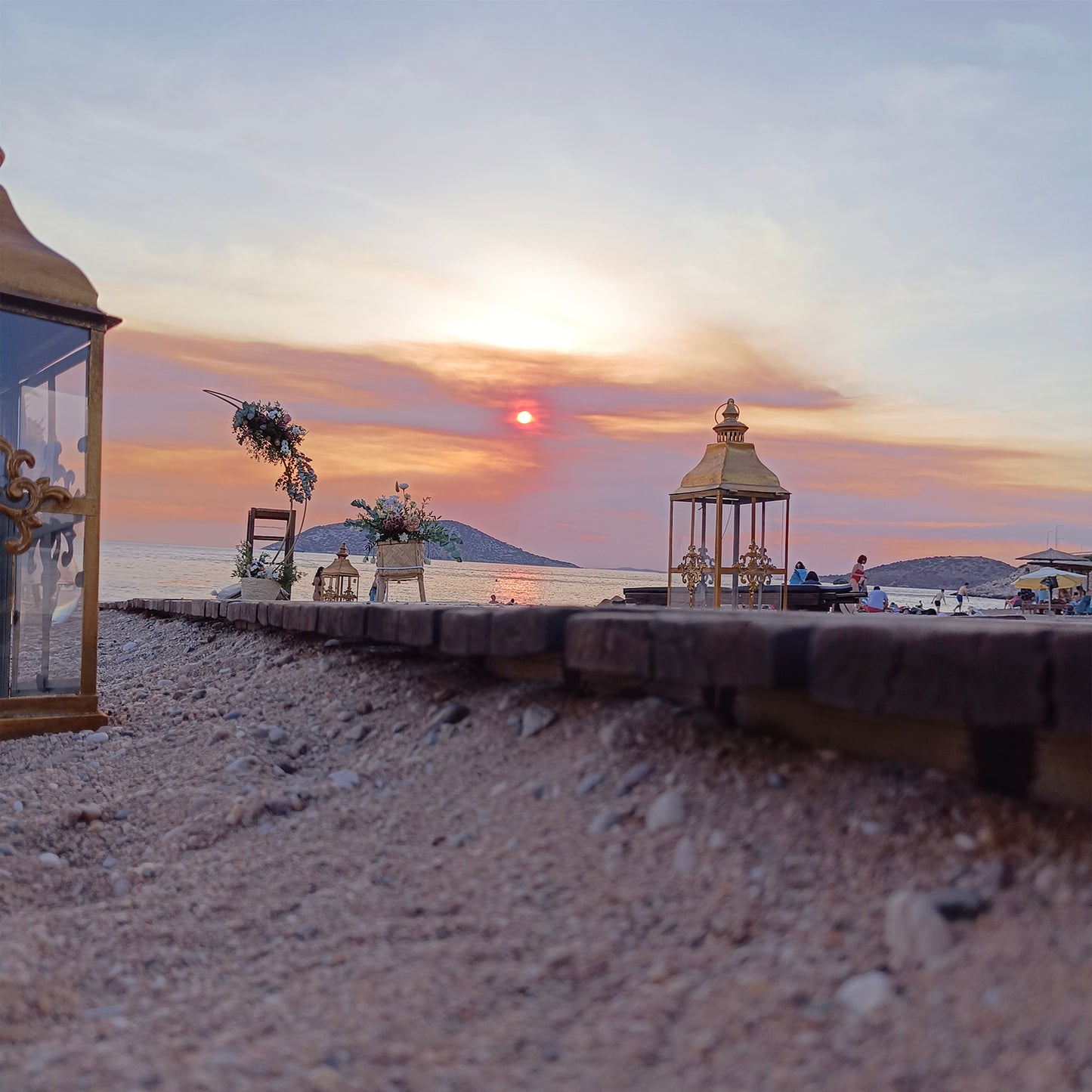 Στολισμός βάπτισης στην θάλασσα , Beach bar The Island Θυμάρι