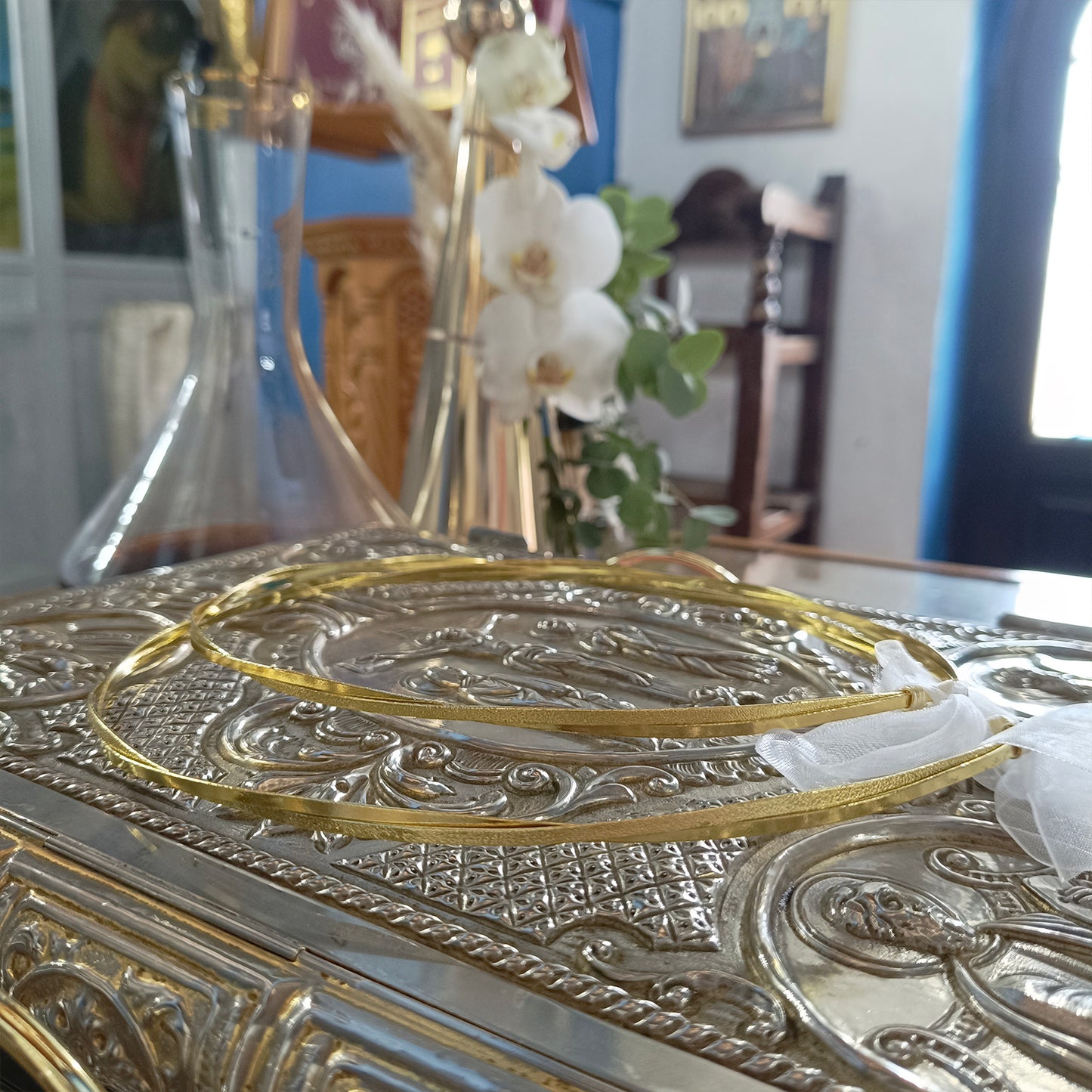 Γάμος boho με λευκά άνθη στον Άγιο Νικόλαο Λαγονησίου