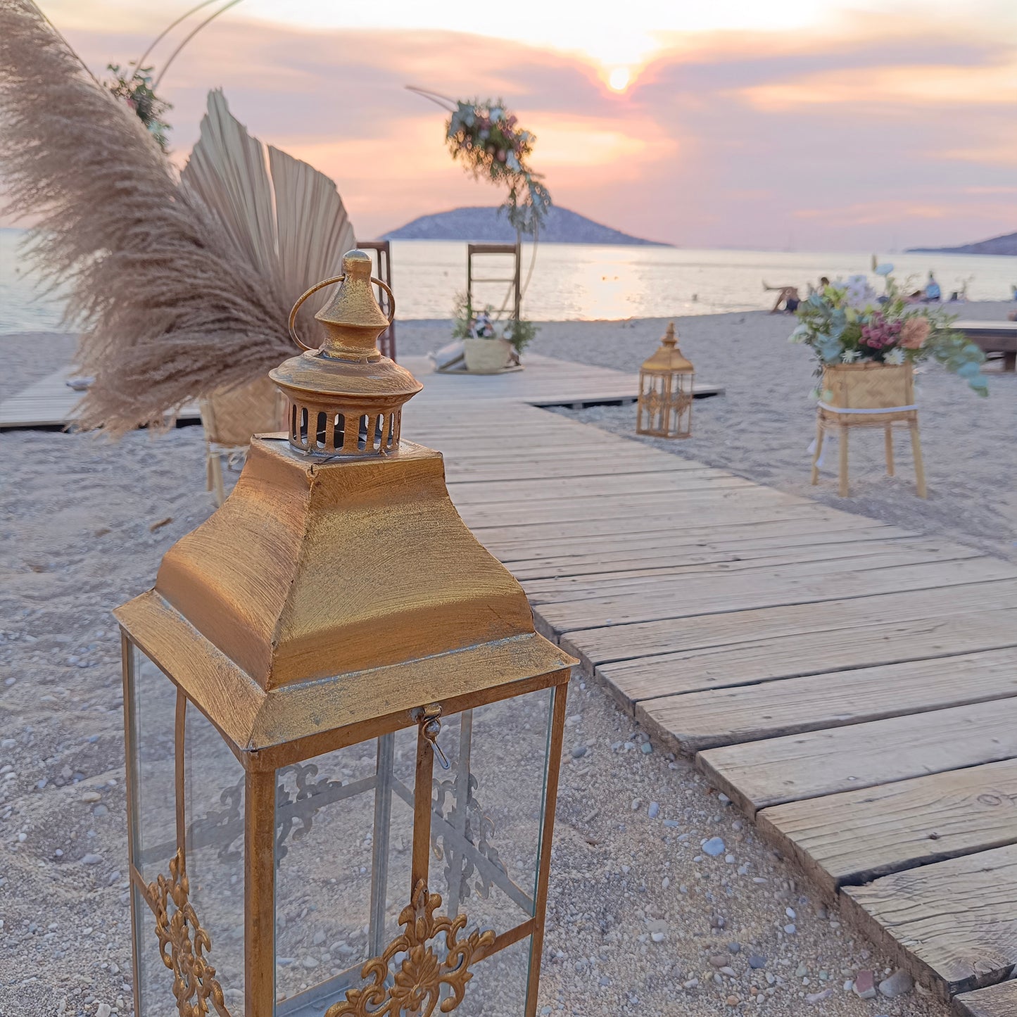 Στολισμός βάπτισης στην θάλασσα , Beach bar The Island Θυμάρι